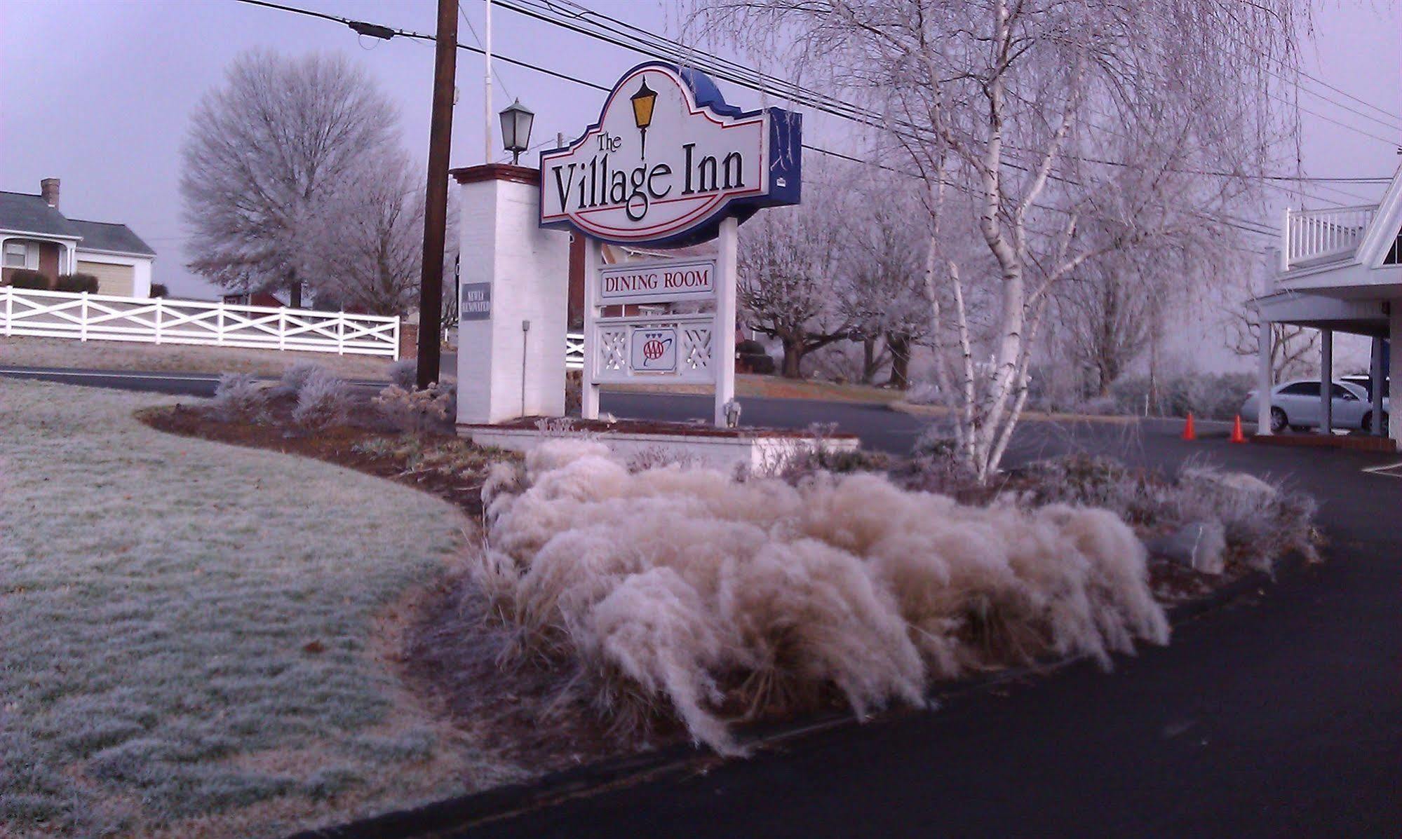 The Village Inn Харисонбург Екстериор снимка